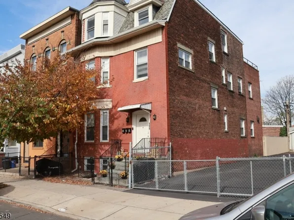 111 Park Ave, Newark City, NJ 07104