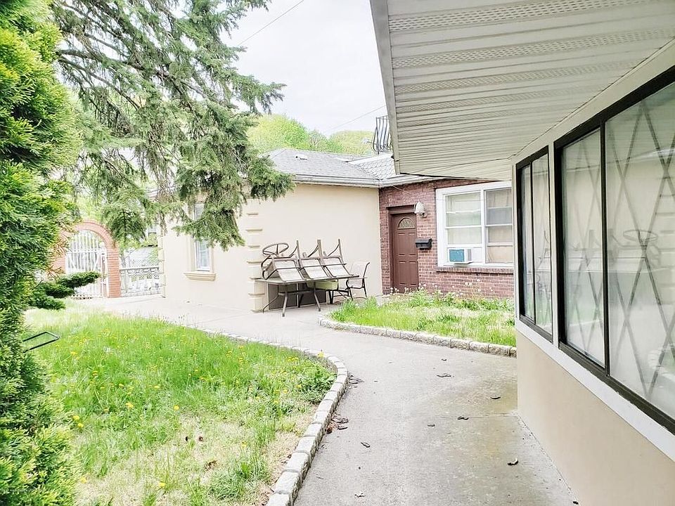 1st image of 69 Starbuck St #1C