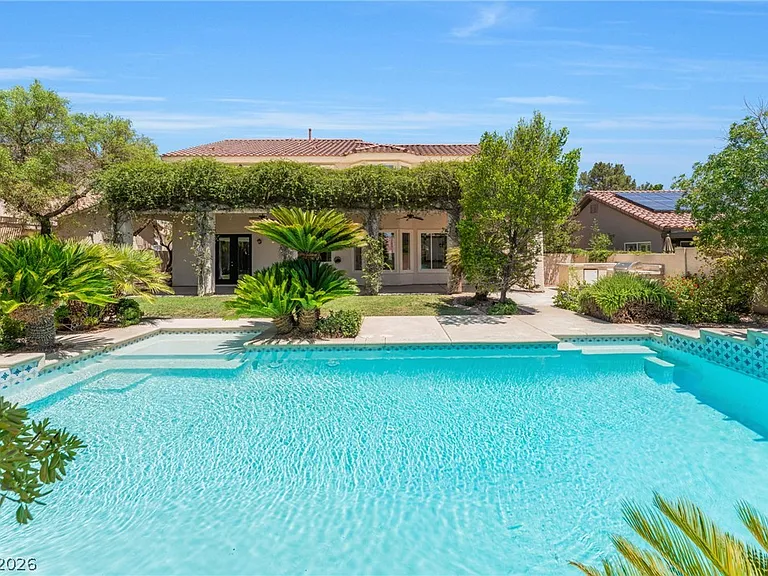 9675 Irvine Bay Ct — Photo 46