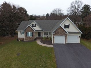 12130 Bayer Dr, Waynesboro, PA 17268