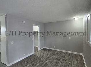1924 S Broadway Ave APT 32, Wichita, KS 67211