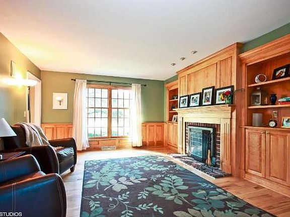 3rd image of 1200 Airport Heights Dr #23