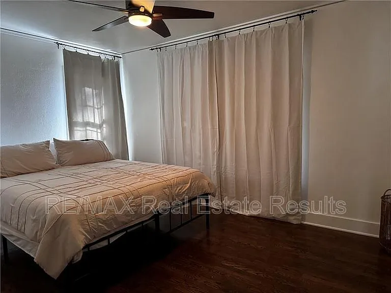 610 N Olive Ave — Photo 21