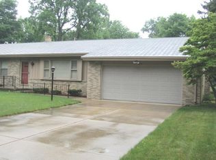 1653 Old Hickory Ln, Saint Joseph, MI 49085