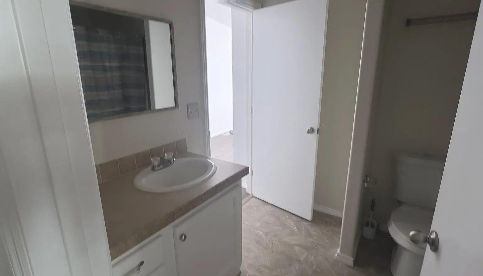 3 bed, $2,450 — Photo 3