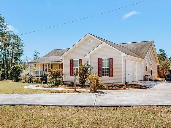 3rd image of 2242 Crawfordville Road