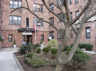 35 Parkview Ave APT 1H, Bronxville, NY 10708