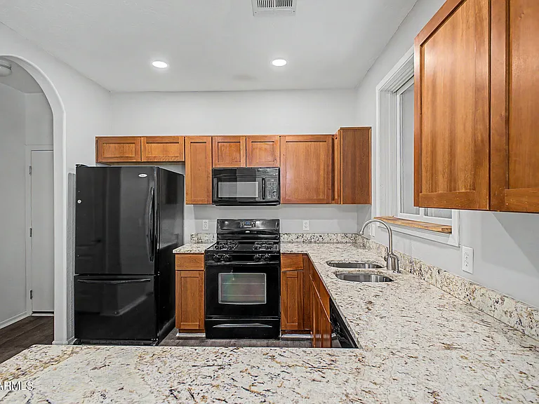 3874 S Winter Ln — Photo 10