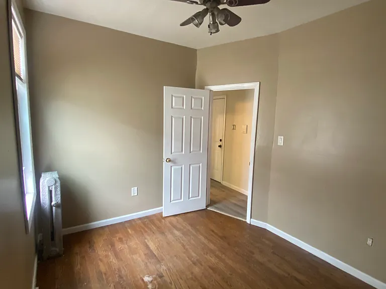 82 Girard Ave #2 — Photo 14