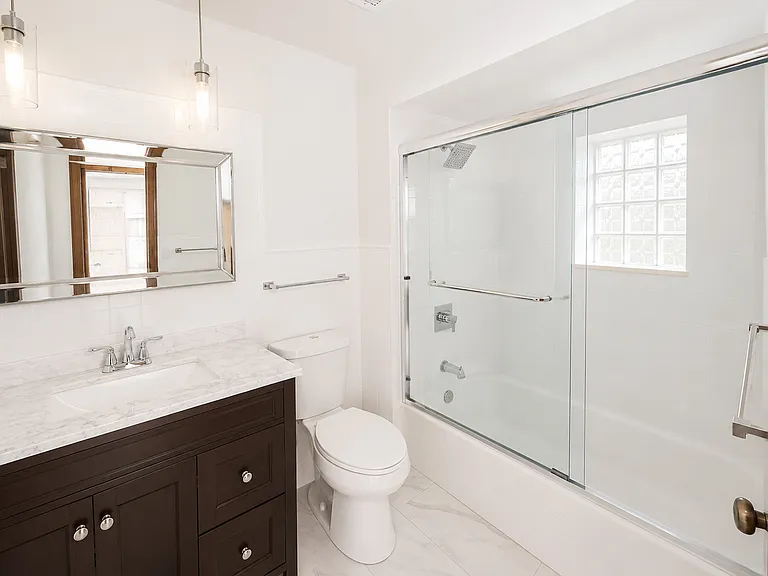 8440 W Windsor Ave #2 — Photo 4