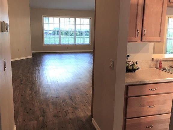 3rd image of 6149 W Edgemoor Ct