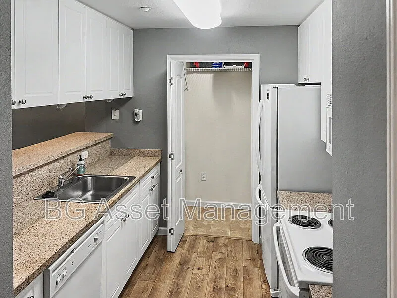 1 bed, 1.0 bath, 681 sqft, $2,150 — Photo 3