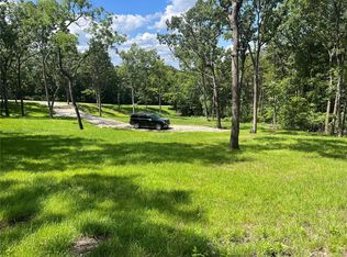 115 Gildeville Dr, Villa Ridge, MO 63089