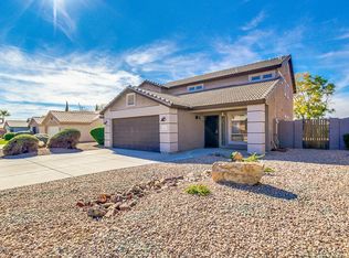 552 N Falcon Dr, Gilbert, AZ 85234