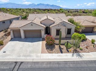 12410 N Golden Mirror Dr, Marana, AZ 85658