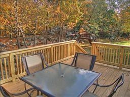 4th image of 36 Lakeside Dr NW