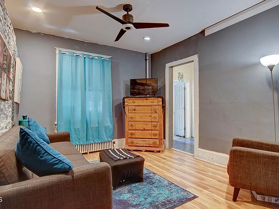 4th image of 112 Chestnut Avenue