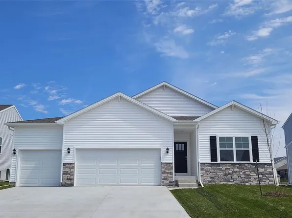 1618 Southbridge Dr, Adel, IA 50003