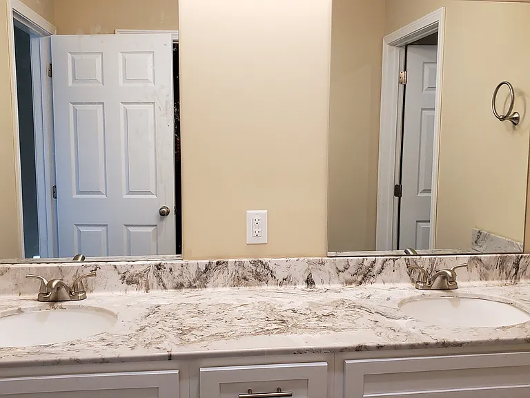 2813 Rocking Chair Way — Photo 10