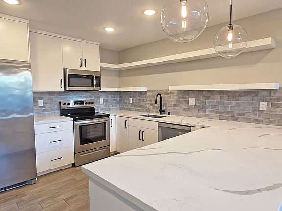 3rd image of 2716 N St #105