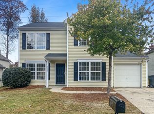 7024 Indian Ridge Ln, Charlotte, NC 28214