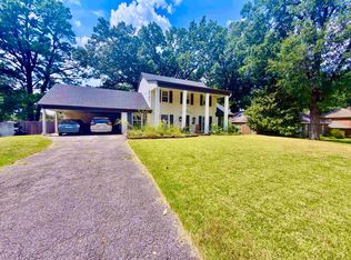 2121 Abergeldie Dr, Memphis, TN 38119