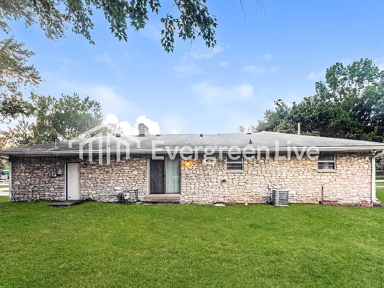 3895 W Fairview Rd — Photo 14