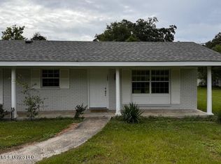 108 Timber Ln #C, Bay Saint Louis, MS 39520
