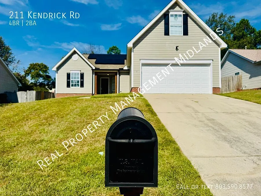 Discover your next home in the sought-after South Wood Subdivision! — Photo 3