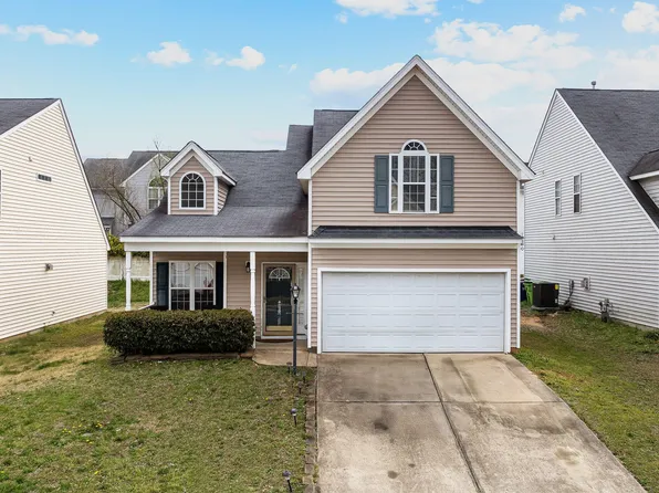 1945 Red Quartz Dr, Raleigh, NC 27610