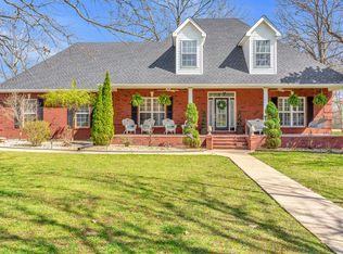 303 Thelma Dr, Bell Buckle, TN 37020