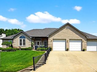 51932 Sandy Lane Dr, Granger, IN 46530