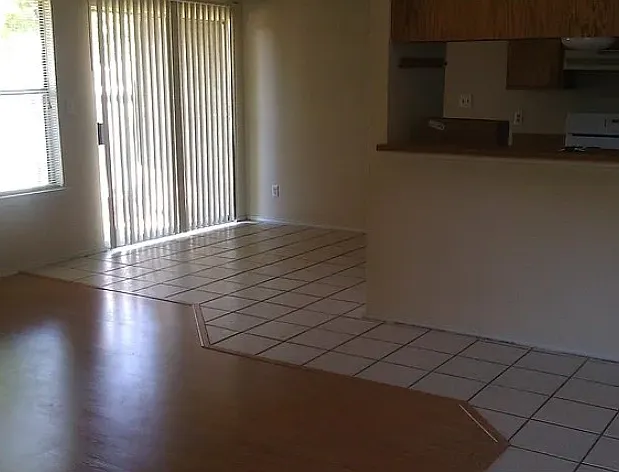16008 Windermere Dr — Photo 3