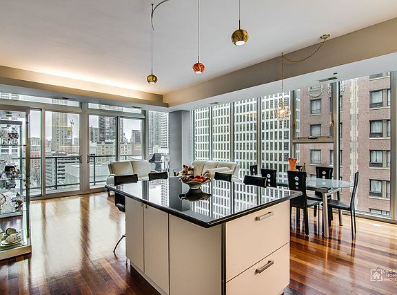 2nd image of 550 N Saint Clair St APT 1408