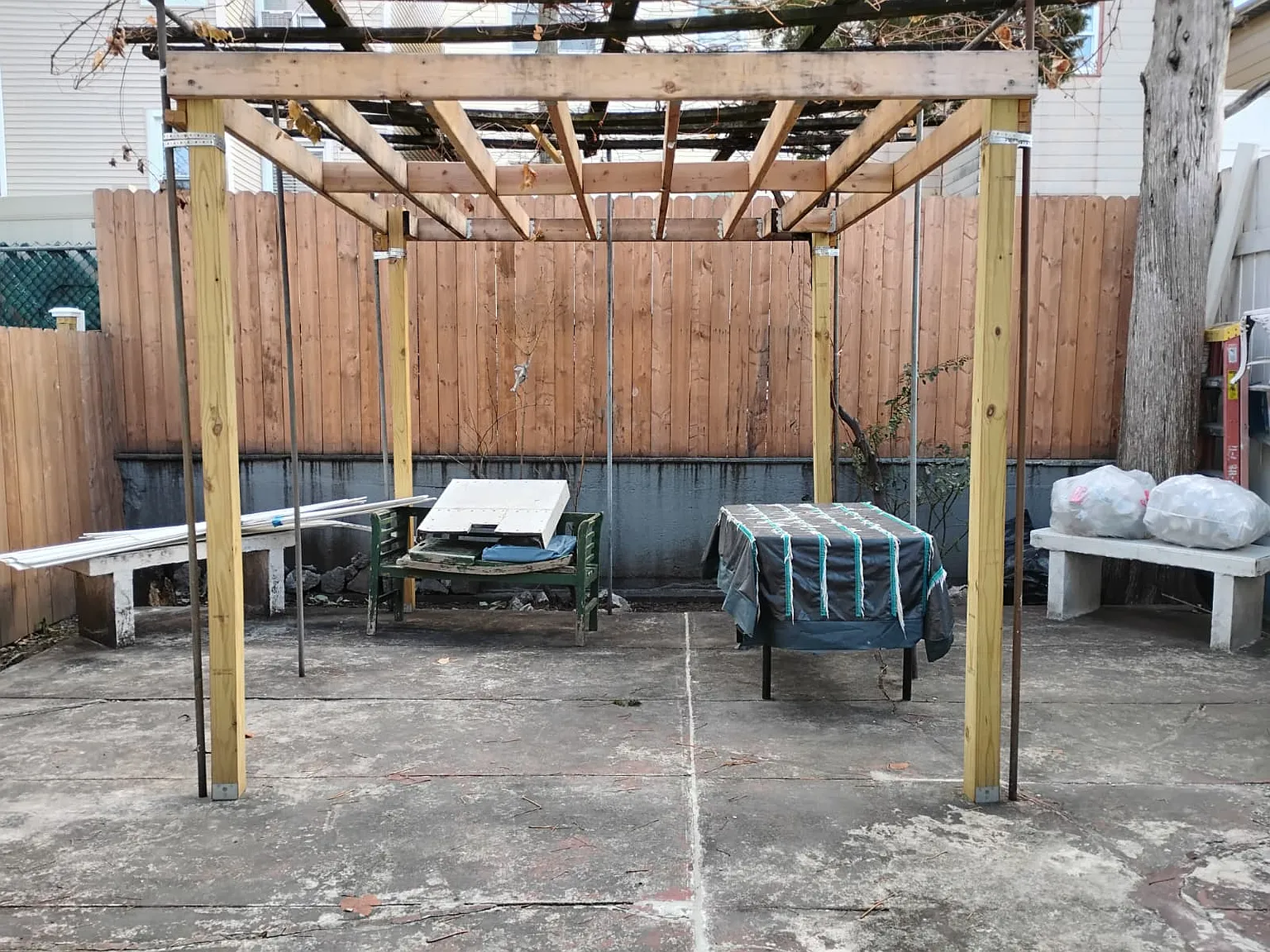 3 bed, 650 sqft, $950 — Photo 3