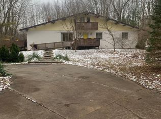 8767 S Beyer Rd, Birch Run, MI 48415