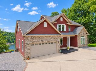 39 Dock View Lane, Morgantown, WV 26508
