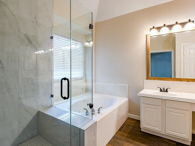 241 Blue Hill Dr — Photo 19
