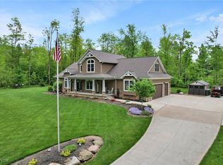 10905 Scranton Woods Trl, Newbury, OH 44065
