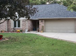 10655 N Carthage Pike, Carthage, IN 46115