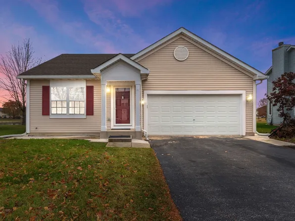 1308 Dahlgren Ln, Minooka, IL 60447