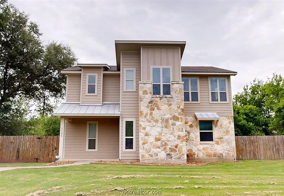 1102 Milner Dr