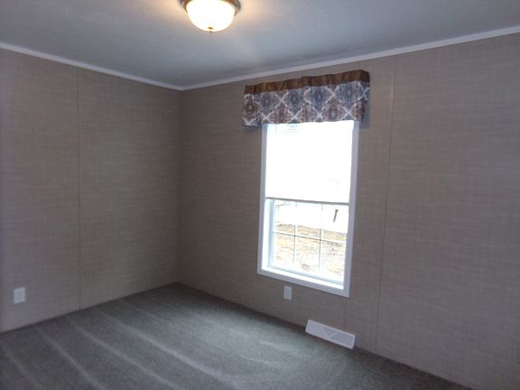 5th image of 24 Kingfisher Way