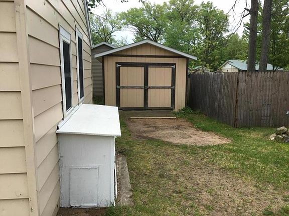 5th image of 2240 Lakeview Ave