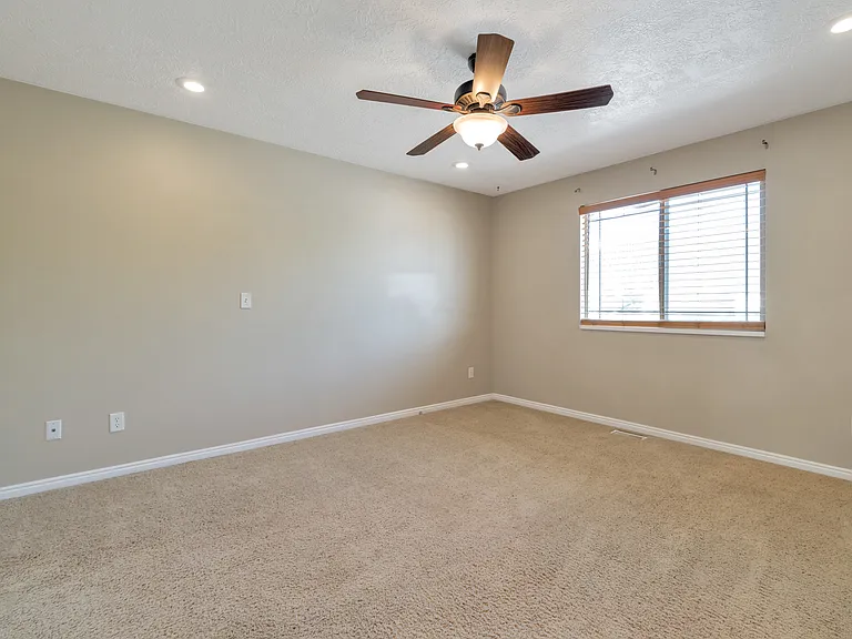 1691 N 25 E #1 — Photo 13