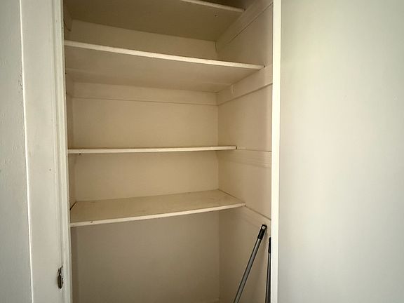 4th image of 6090 Peregrine Ave #C07