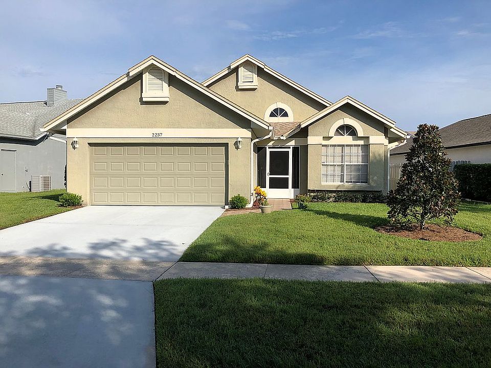 1st image of 2237 Stonemill Dr