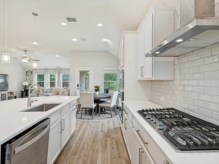 3125 Moldboard Dr — Photo 14