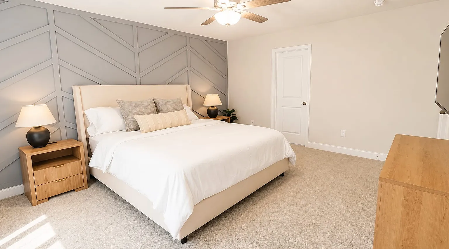 4 bed, 2.5 bath, 1850 sqft, $4,000 — Photo 4