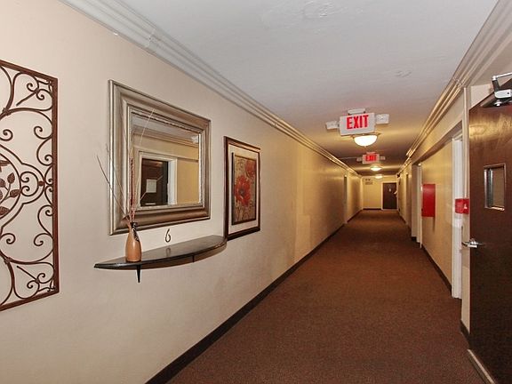 4th image of 415 Claremont Ave APT 6D